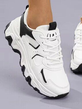 Women's Casual Sports Shoes - Low Top Lace Up, Sequins Stripes Design sneakers